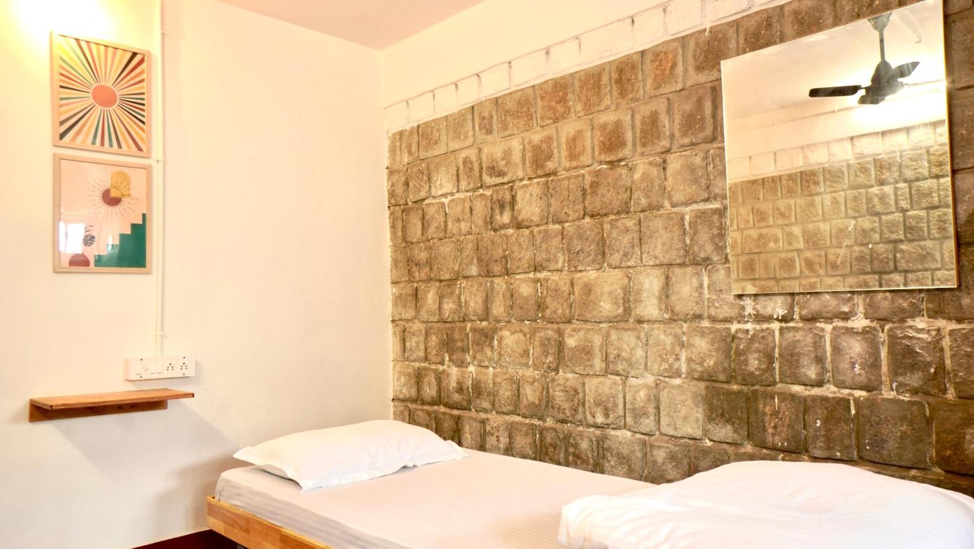 Hostel Roambay - Gokulam Mysore Exterior foto